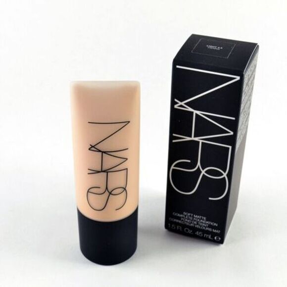 NARS Soft Matte Complete Foundation - Vienna 1.5oz - Picture 2 of 3